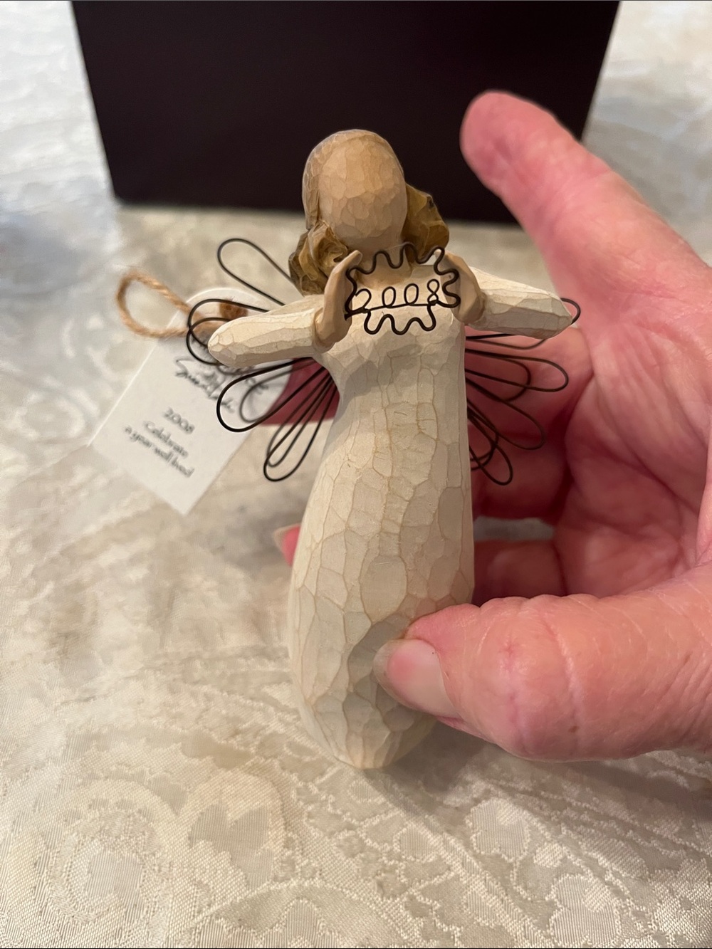 Willow Tree Cream Angel 2008 Ornament with Black Wire Wings NWT